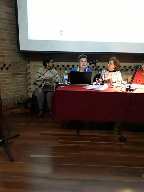 Presentación_en_la_Universidad_Nacional_de_Colombia,_Facultad_de_Ciencias_Humanas,__Bogotá,_2018